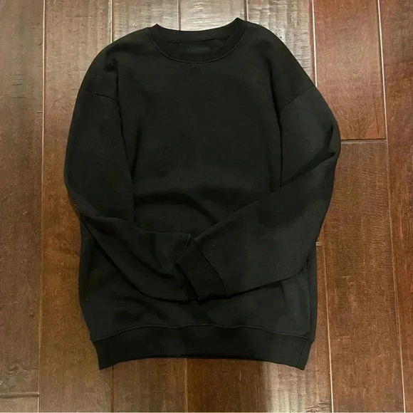 BOOHOO MAN Black Crewneck - Picture 1 of 2